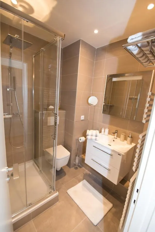 Luxueux Pied A Terre -trocadero - Tour Eiffel Et Champs De Mars Apartment